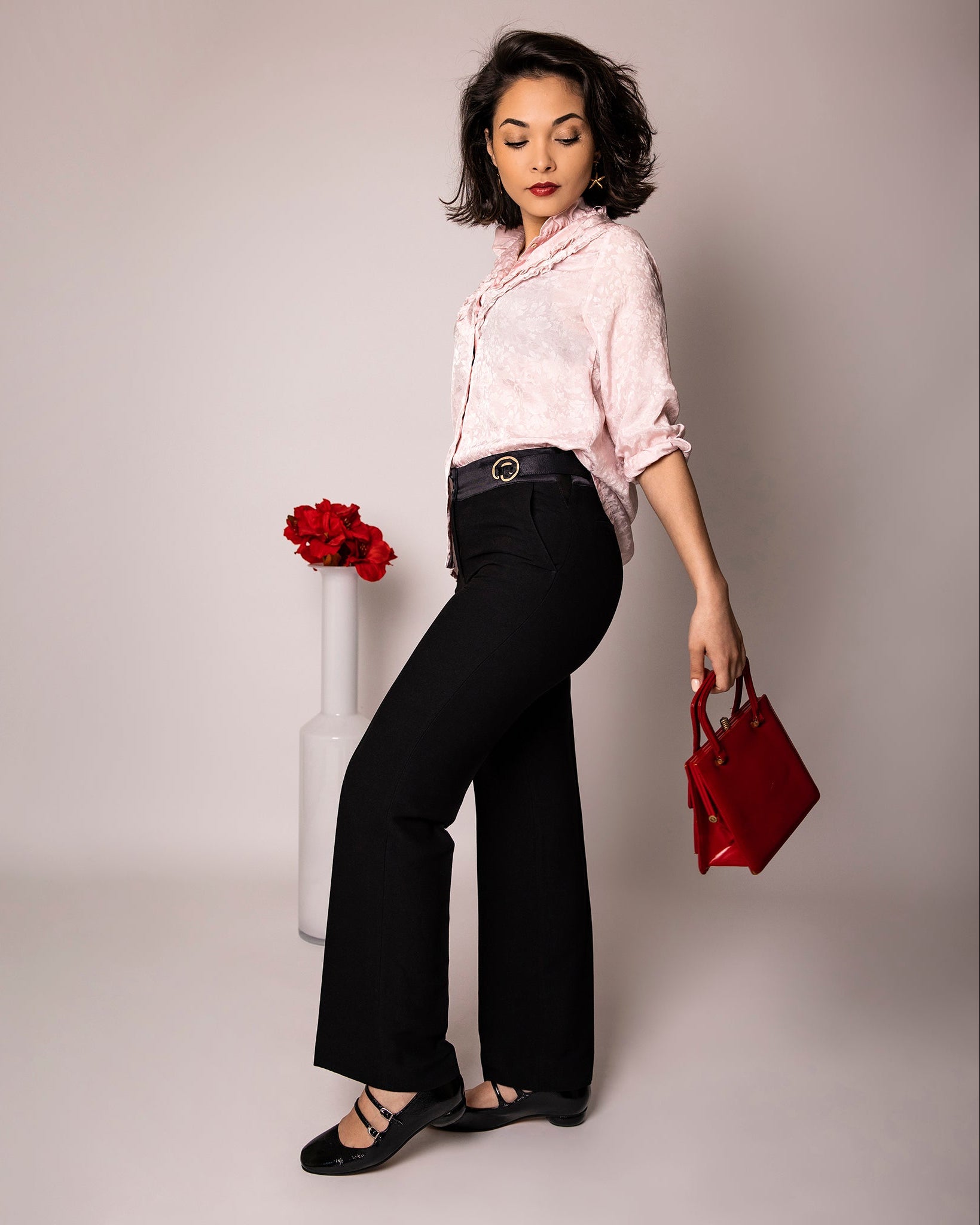 Pantalon ASUR Carmen noir coupe large droite ajustable confortable