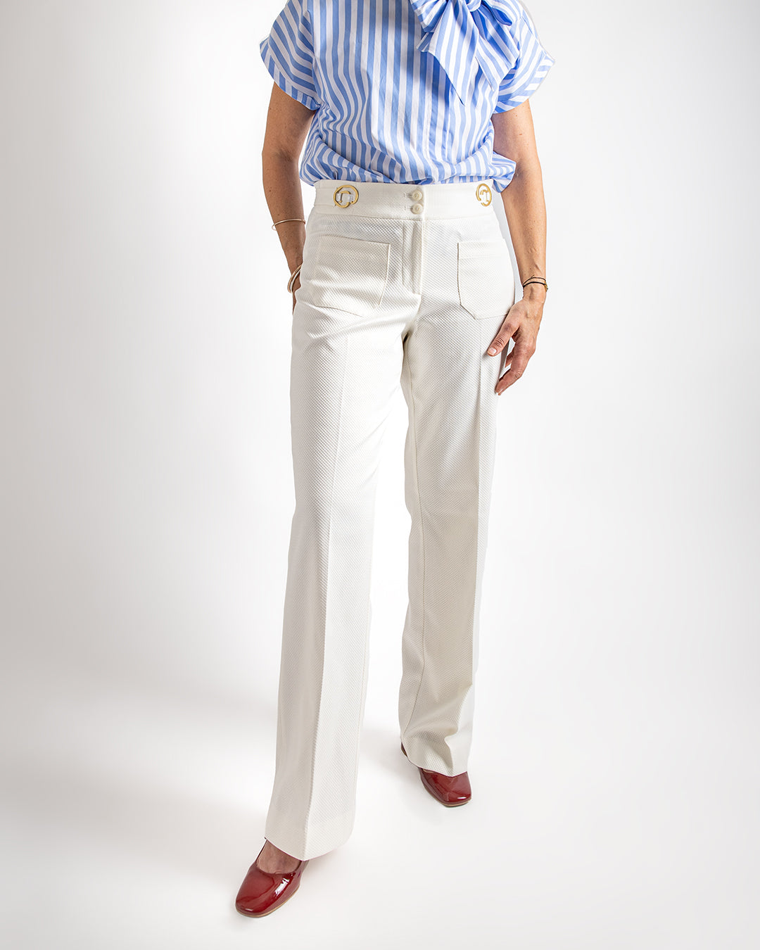 Pantalon ASUR Carmen blanc ivoire large droit ajustable en tissu upcyclé