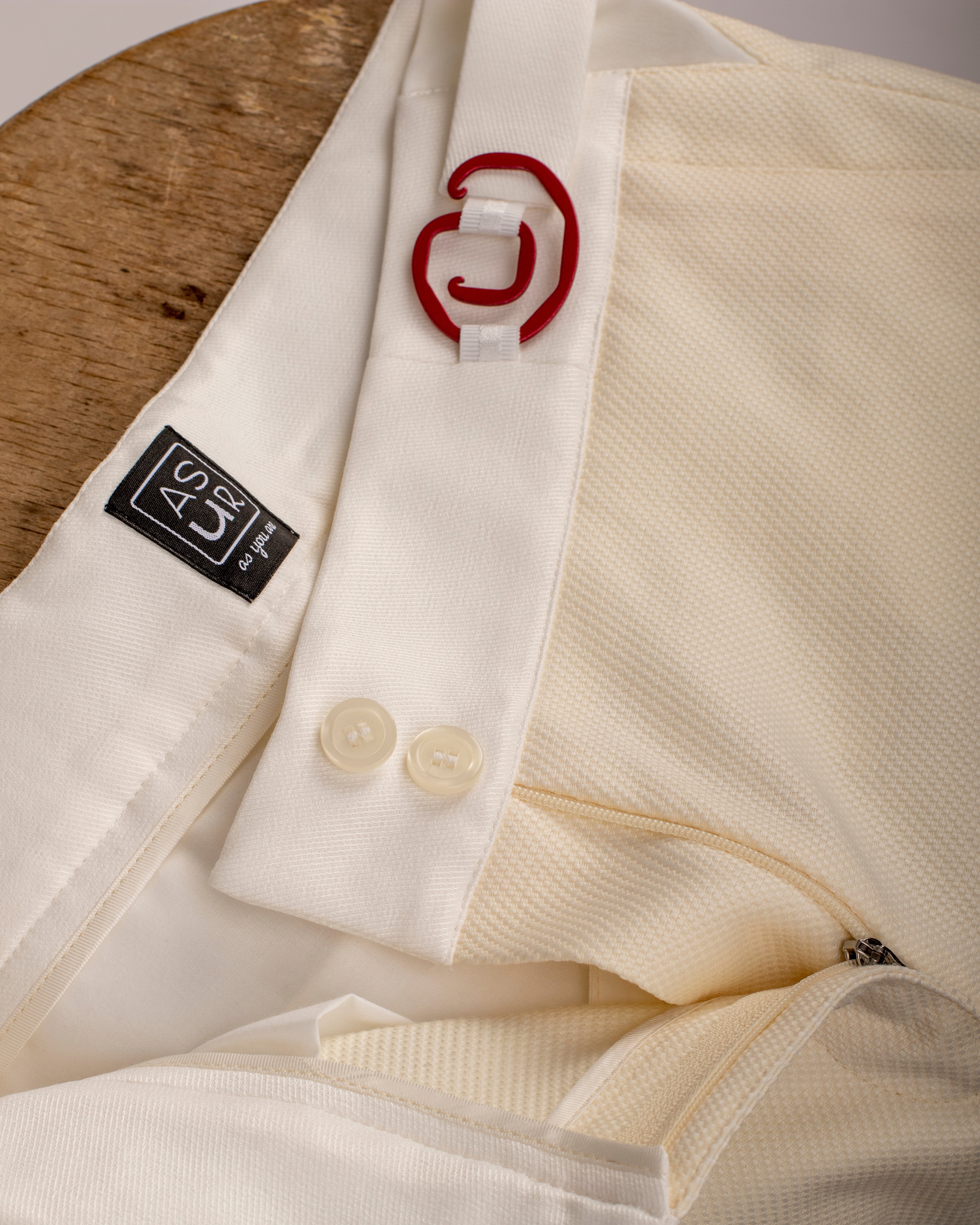 Pantalon ASUR Cyrene blanc ivoire cigarette ajustable confortable