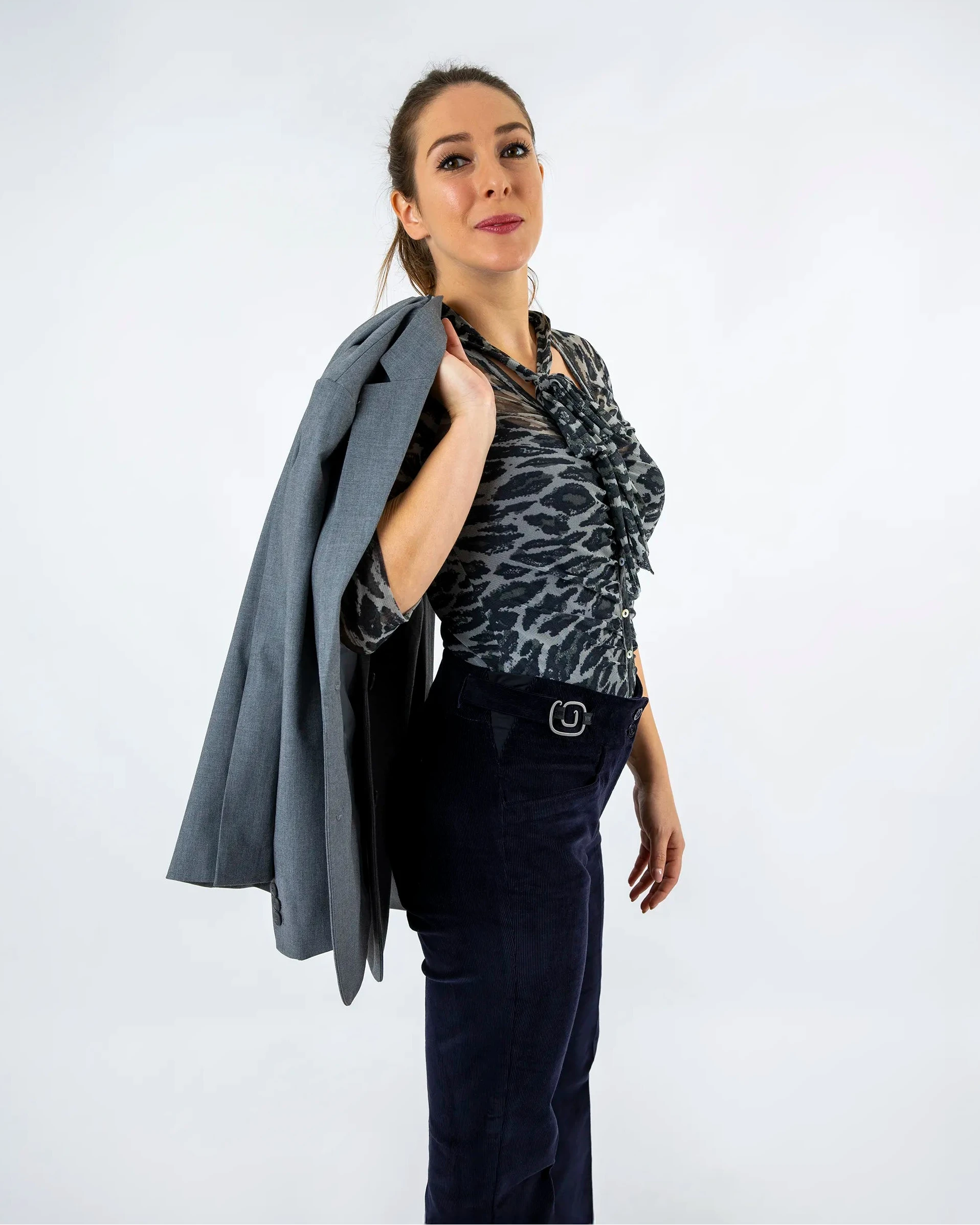 Pantalon Freyja ASUR velours bleu nuit coupe flare ajustable