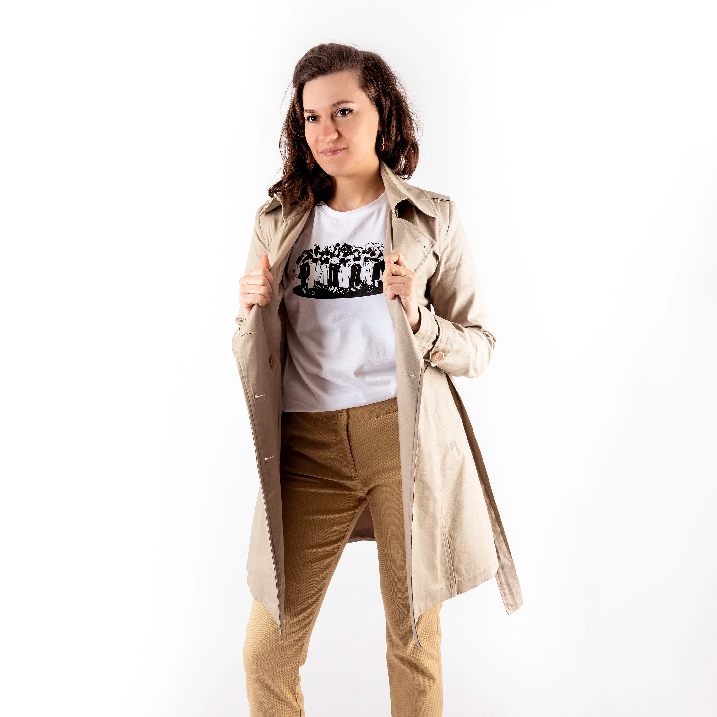 T-shit blanc en coton, illustration de Zoe Bourhis, modèle as you are de la marque ASUR.