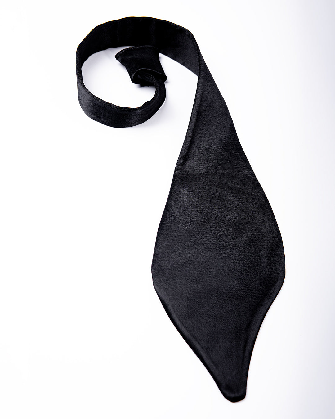 Foulard ASUR  noir femme en tissu upcyclé