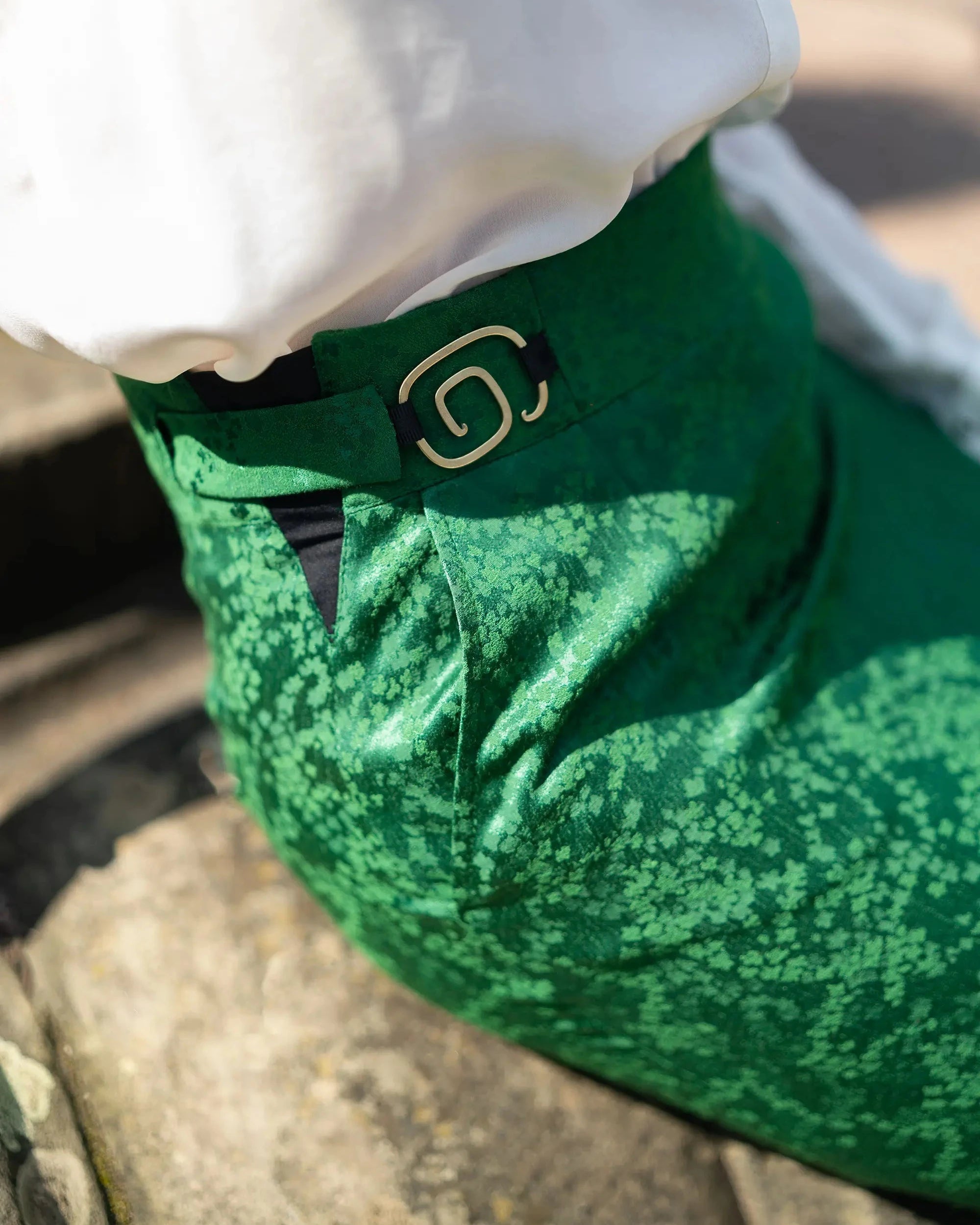 Jupe ASUR  Flora verte ajustable avec poches en tissu upcyclé