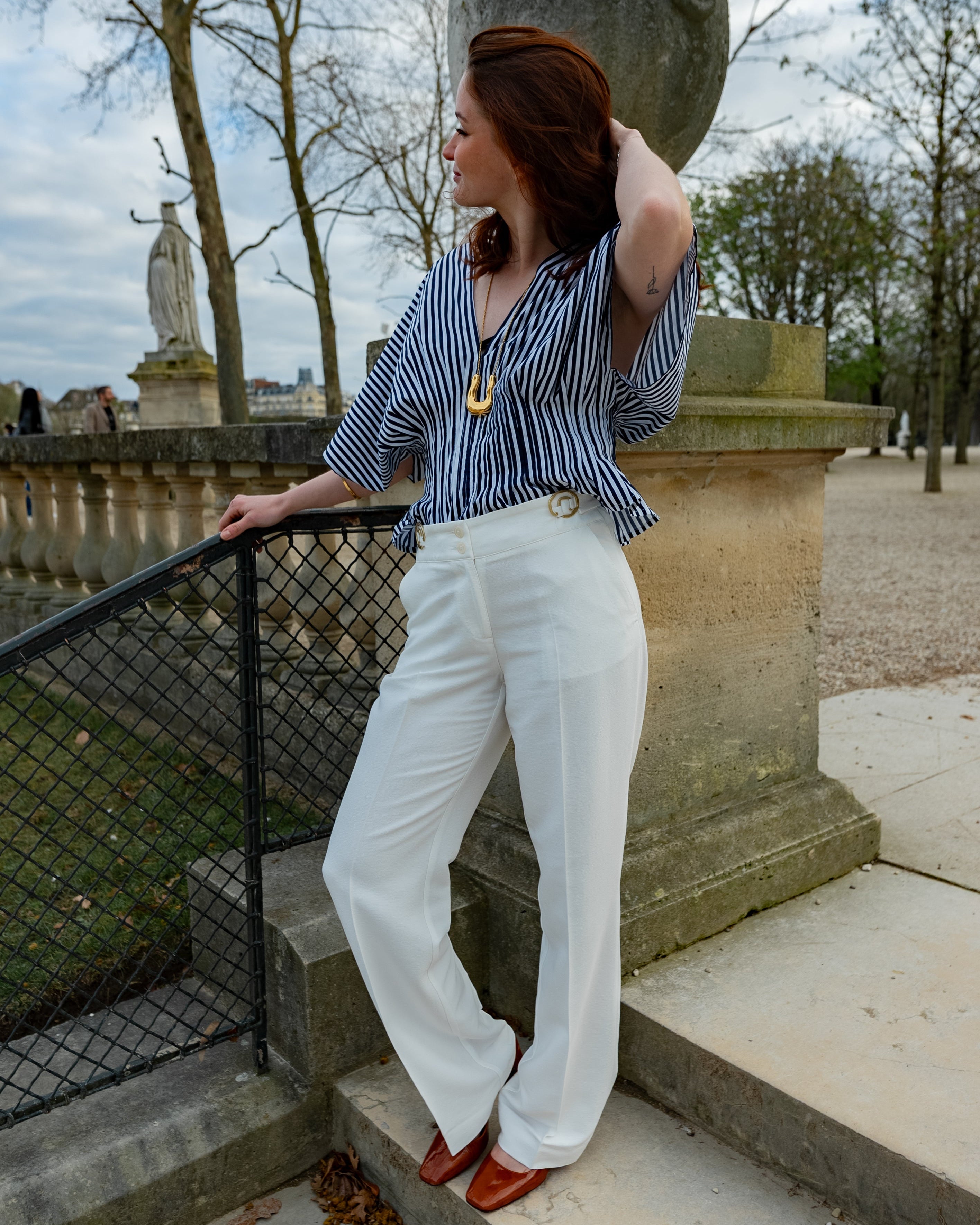 Pantalon ASUR Carmen blanc ivoire large droit ajustable en tissu upcyclé