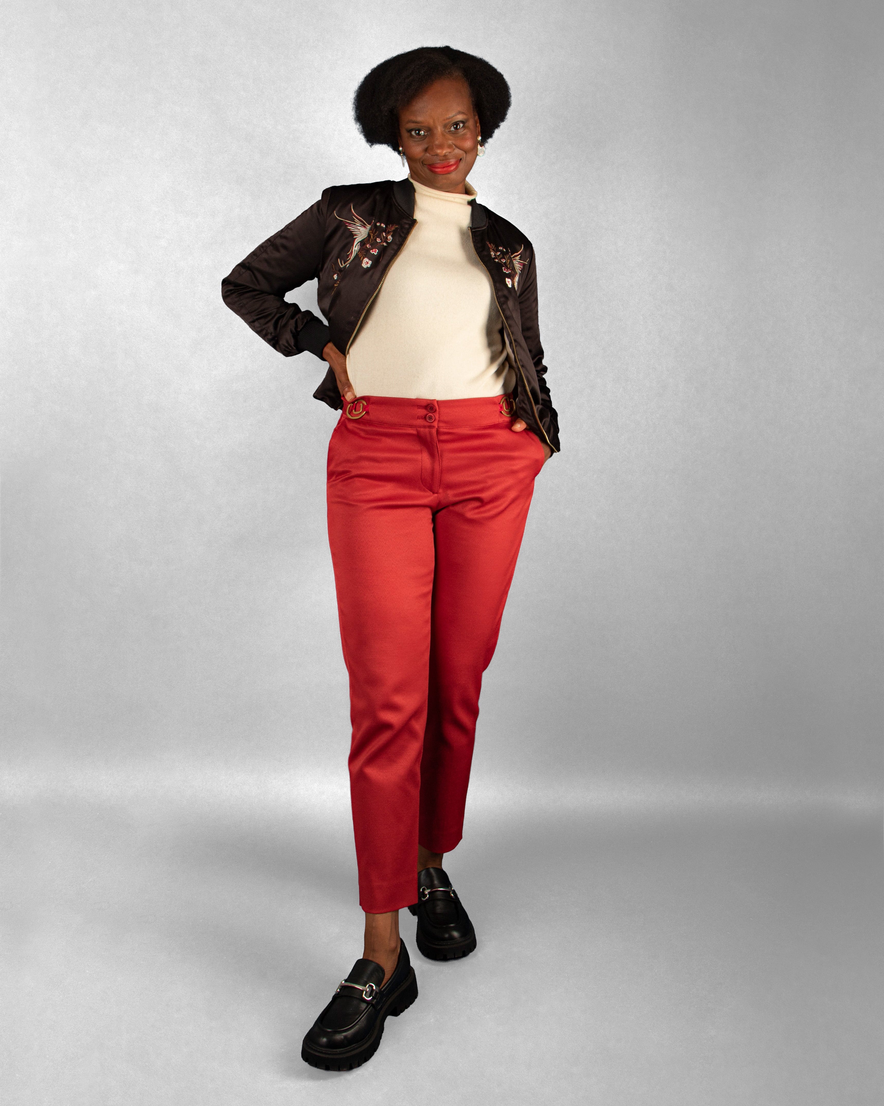 Pantalon ASUR Cyrene rouge grenat coupe cigarette ajustable confortable