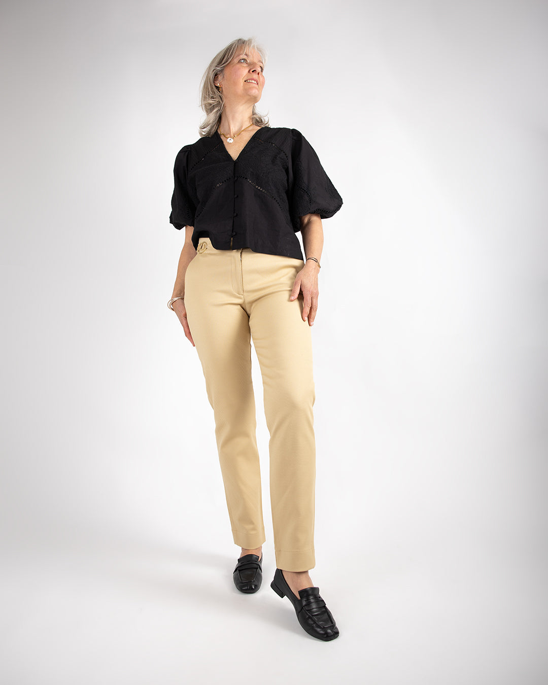 Pantalon ASUR Cyrene sable beige coupe cigarette ajustable