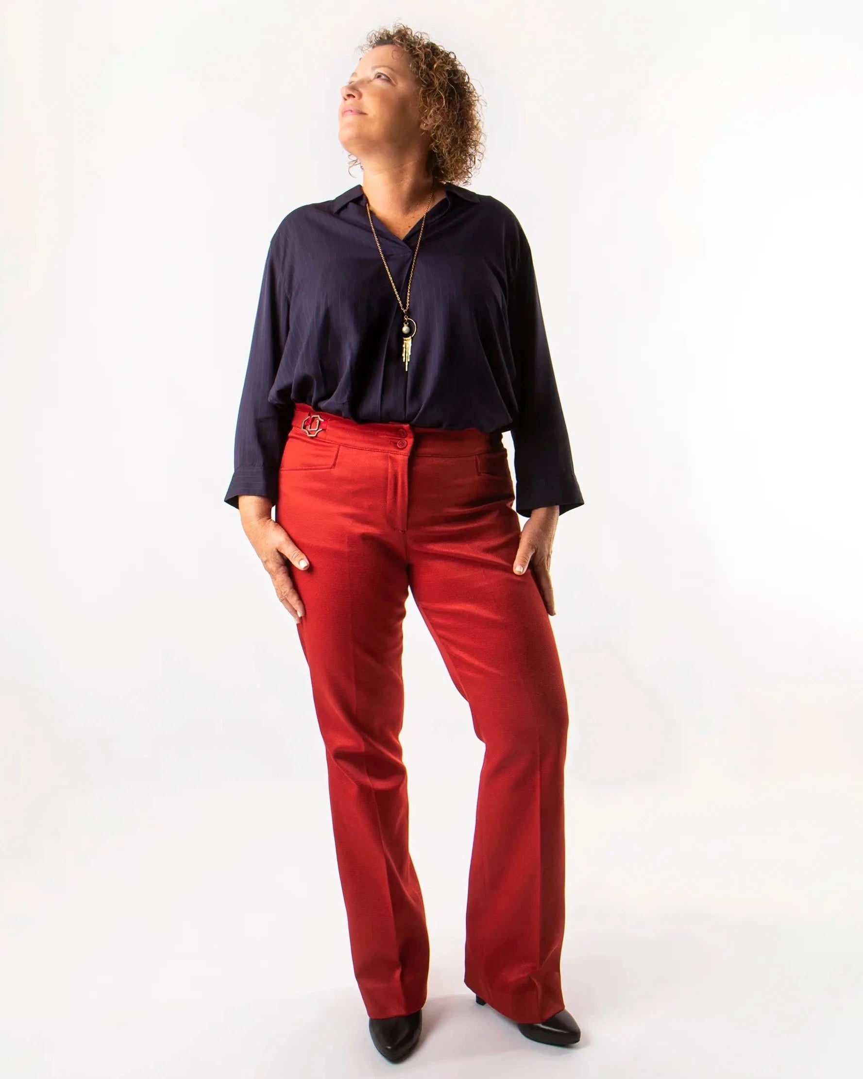 Pantalon Freyja ASUR rouge grenat coupe flare ajustable