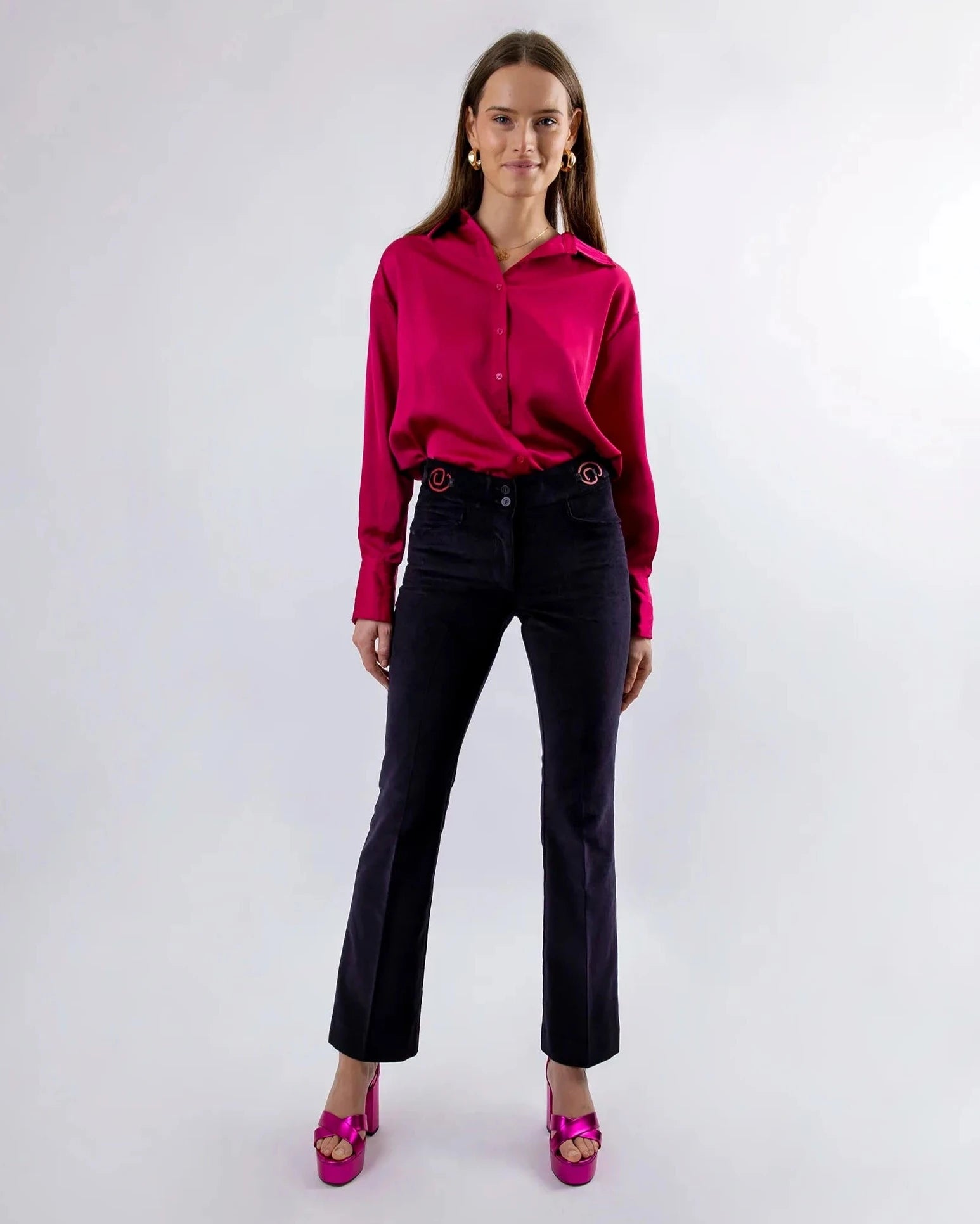 Pantalon Freyja ASUR  velours bleu nuit coupe flare ajustable