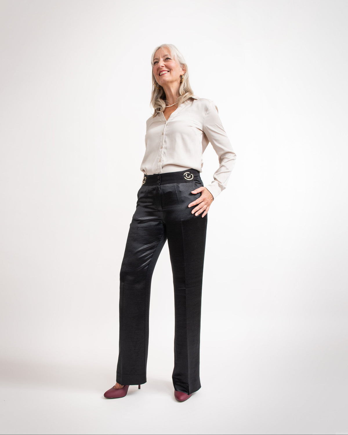 Pantalon large et fluide noir satiné - CARMEN